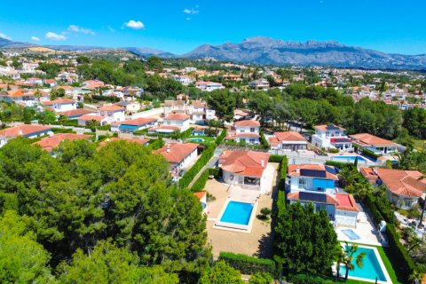 Villa for sale in La Nucia, Alicante, Spain 3 bedrooms, 140 sq.m. No. 181067 - photo 3