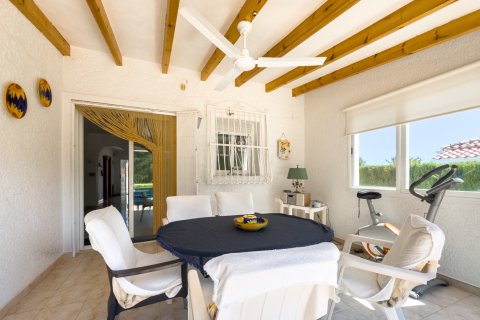 Villa for sale in La Nucia, Alicante, Spain 3 bedrooms, 140 sq.m. No. 181067 - photo 22
