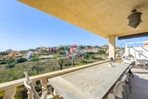 Villa for sale in El Campello, Alicante, Spain 3 bedrooms, 256 sq.m. No. 181066 - photo 11