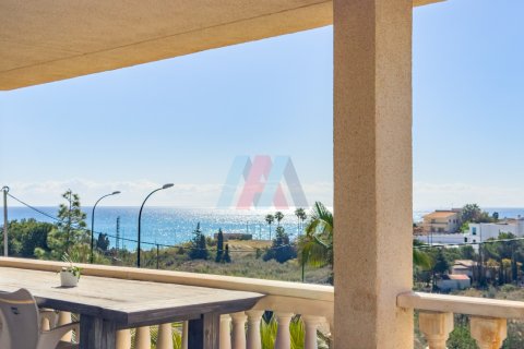 Villa for sale in El Campello, Alicante, Spain 3 bedrooms, 256 sq.m. No. 181066 - photo 16