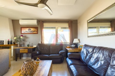 Villa for sale in El Campello, Alicante, Spain 3 bedrooms, 256 sq.m. No. 181066 - photo 25
