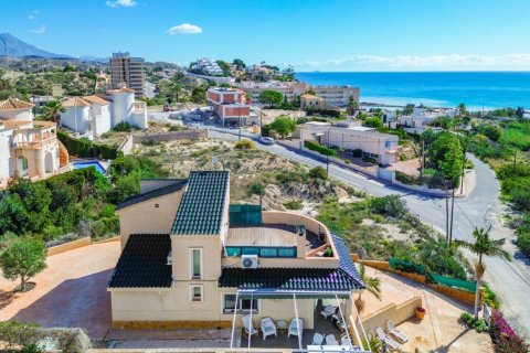 Villa till salu i El Campello, Alicante, Spanien 3 sovrum, 256 kvm. Nr. 181066 - foto 5