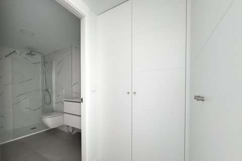 Apartament w Benidorm, Alicante, Hiszpania 2 sypialnie, 101 mkw. nr 181065 – zdjęcie 17