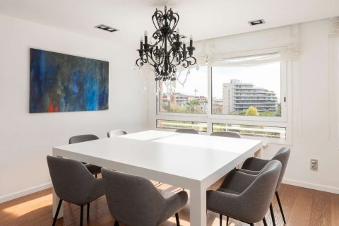 Apartamento en venta en Barcelona, España 5 dormitorios, 260 m2 No. 154591 - foto 7