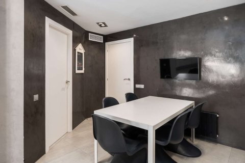 Apartamento en venta en Barcelona, España 5 dormitorios, 260 m2 No. 154591 - foto 19