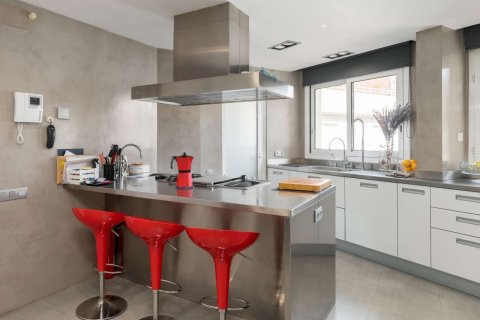 Apartamento en venta en Barcelona, España 5 dormitorios, 260 m2 No. 154591 - foto 16