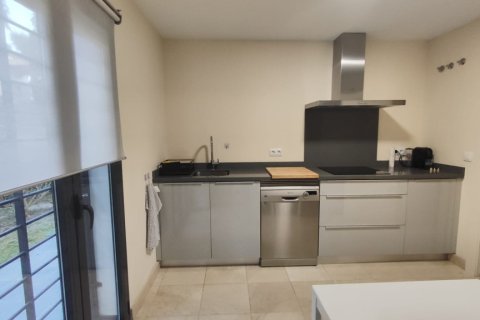 Apartamento en alquiler en Málaga, España 2 dormitorios, 120 m2 No. 154613 - foto 4