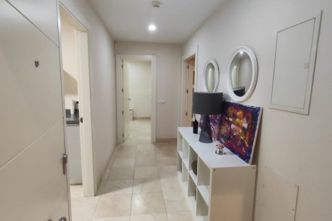 Apartamento en alquiler en Málaga, España 2 dormitorios, 120 m2 No. 154613 - foto 2