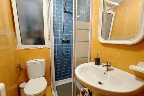 Apartment for sale in Torrevieja, Alicante, Spain 3 bedrooms, 96 sq.m. No. 195245 - photo 19