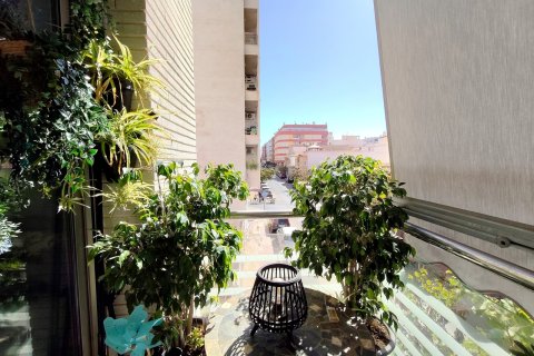 Apartment for sale in Torrevieja, Alicante, Spain 3 bedrooms, 96 sq.m. No. 195245 - photo 2