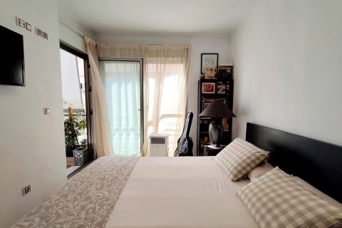 Apartment for sale in Torrevieja, Alicante, Spain 3 bedrooms, 96 sq.m. No. 195245 - photo 16
