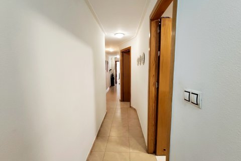 Apartment for sale in Torrevieja, Alicante, Spain 3 bedrooms, 96 sq.m. No. 195245 - photo 27