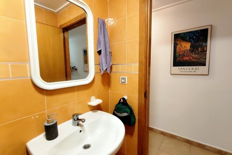 Apartment for sale in Torrevieja, Alicante, Spain 3 bedrooms, 96 sq.m. No. 195245 - photo 20