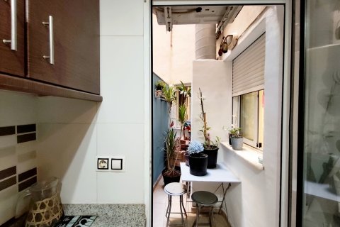 Apartment for sale in Torrevieja, Alicante, Spain 3 bedrooms, 96 sq.m. No. 195245 - photo 12