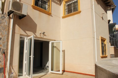 Villa till salu i La Zenia, Alicante, Spanien 5 sovrum, 178 kvm. Nr. 195247 - foto 5