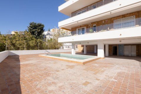 Apartment for sale Malaga, Spain 4 bedrooms, 156 sq.m. No. 107544 - photo 4