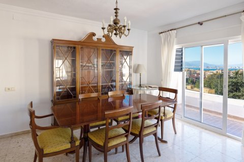 Apartment for sale Malaga, Spain 4 bedrooms, 156 sq.m. No. 107544 - photo 27