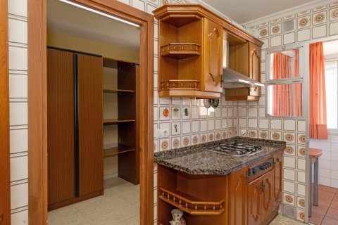 Apartment for sale Malaga, Spain 4 bedrooms, 156 sq.m. No. 107544 - photo 16