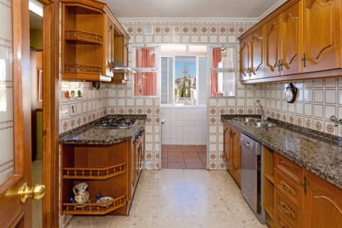 Apartment for sale Malaga, Spain 4 bedrooms, 156 sq.m. No. 107544 - photo 15