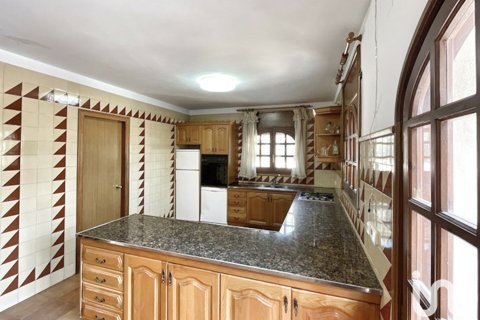 Dom w Riudoms, Tarragona, Hiszpania 8 sypialni, 1052 mkw. nr 154192 – zdjęcie 11