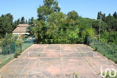 Dom w Riudoms, Tarragona, Hiszpania 8 sypialni, 1052 mkw. nr 154192 – zdjęcie 23