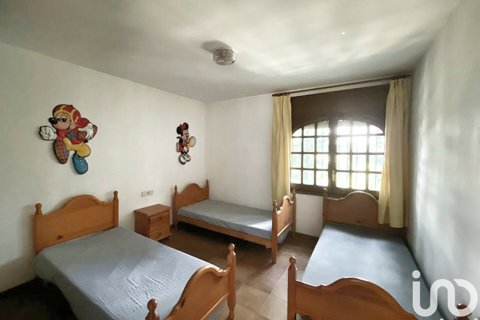 Dom w Riudoms, Tarragona, Hiszpania 8 sypialni, 1052 mkw. nr 154192 – zdjęcie 17