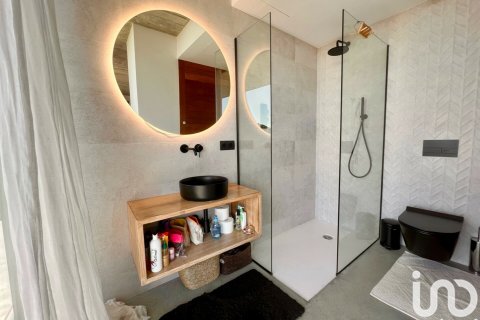 Dom w Cabrils, Barcelona, Hiszpania 6 sypialni, 1000 mkw. nr 154195 – zdjęcie 23