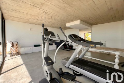 Dom w Cabrils, Barcelona, Hiszpania 6 sypialni, 1000 mkw. nr 154195 – zdjęcie 28