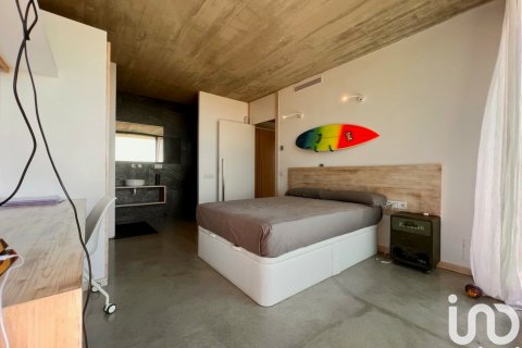 Dom w Cabrils, Barcelona, Hiszpania 6 sypialni, 1000 mkw. nr 154195 – zdjęcie 24