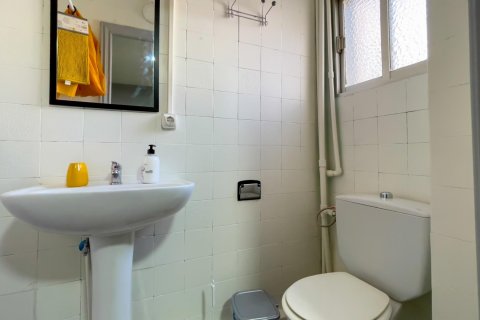 Продажа отеля в Аликанте, Испания 16 спален, 89м2 №116938 - фото 8