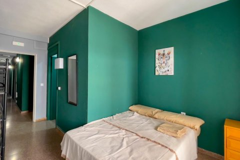 Продажа отеля в Аликанте, Испания 16 спален, 89м2 №116938 - фото 3