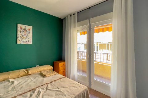 Продажа отеля в Аликанте, Испания 16 спален, 89м2 №116938 - фото 2