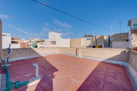 Продажа отеля в Аликанте, Испания 16 спален, 89м2 №116938 - фото 20
