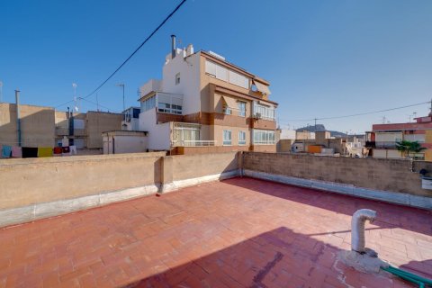 Продажа отеля в Аликанте, Испания 16 спален, 89м2 №116938 - фото 18