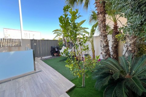 Villa for sale La Veleta, Alicante, Spain 3 bedrooms, 140 sq.m. No. 117001 - photo 9