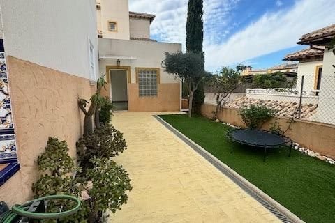 Продажа виллы Аликанте, Испания 4 спальни, 123м2 №116933 - фото 3