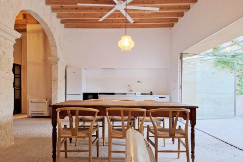 Townhouse zur Miete in Sa Pobla, Mallorca, Spanien 3 Schlafzimmer, 378 m2 Nr. 147002 - Foto 2