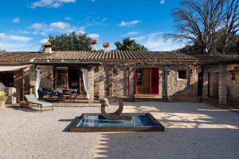 Finca zum Verkauf in Pollenca, Mallorca, Spanien 6 Schlafzimmer, 1307 m2 Nr. 147005 - Foto 2