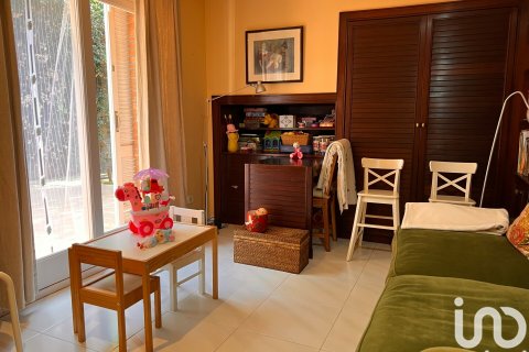 Dom w Sant Andreu de Llavaneres, Barcelona, Hiszpania 5 sypialni, 879 mkw. nr 154190 – zdjęcie 27