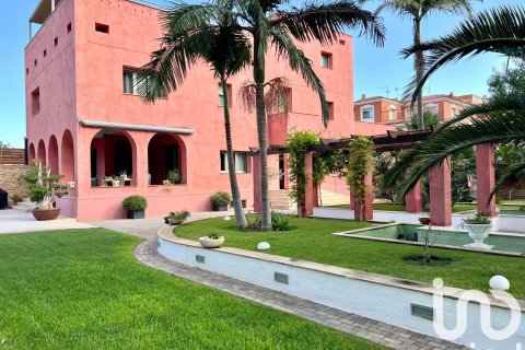 Продажа дома в Ампоста, Таррагона, Испания 6 спален, 551м2 №153206 - фото 26