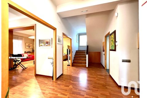 Продажа дома в Ампоста, Таррагона, Испания 6 спален, 551м2 №153206 - фото 4