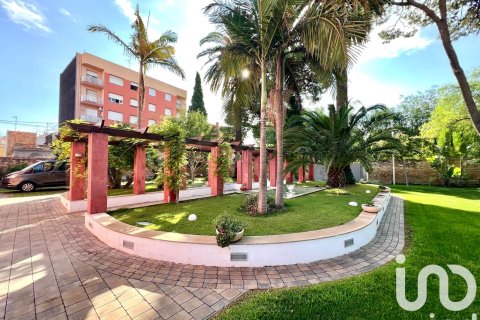 Casa a Amposta, Tarragona, Spagna 6 camere da letto, 551 mq. N° 153206