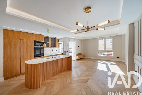 Wohnung zum Verkauf in Madrid, Spanien 2 Schlafzimmer, 117 m2 Nr. 188311 - Foto 6