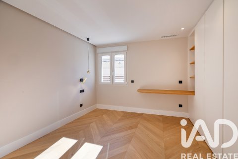 Wohnung zum Verkauf in Madrid, Spanien 2 Schlafzimmer, 117 m2 Nr. 188311 - Foto 19