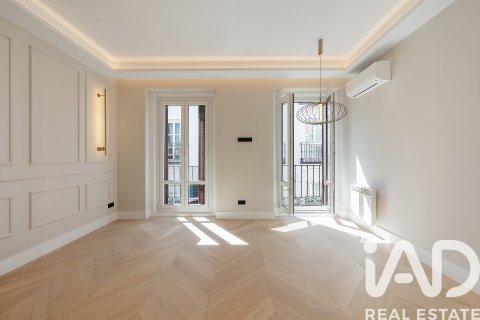 Appartamento in vendita a Madrid, Spagna 1 camera da letto, 54 mq. N° 188316 - foto 4