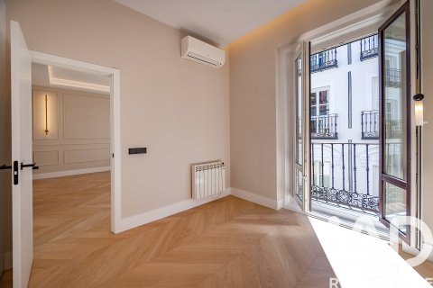 Appartamento in vendita a Madrid, Spagna 1 camera da letto, 54 mq. N° 188316 - foto 9