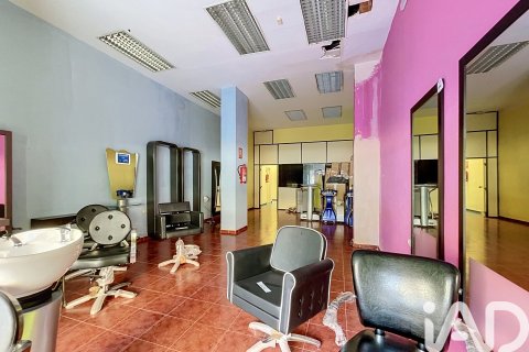 Lokal usługowy w Malaga, Hiszpania 7 sypialni, 790 mkw. nr 188317 – zdjęcie 6