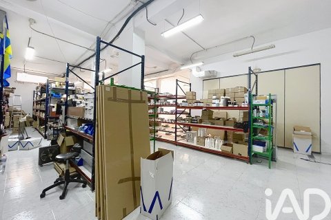Lokal usługowy w Malaga, Hiszpania 7 sypialni, 790 mkw. nr 188317 – zdjęcie 11