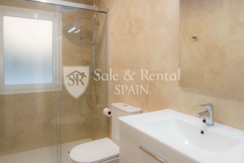 Apartament w Lloret de Mar, Girona, Hiszpania 3 sypialnie, 54 mkw. nr 166438 – zdjęcie 7