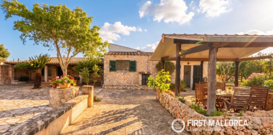 Finca in Sencelles, Mallorca, Spain 3 bedrooms, 130 sq.m. No. 191959